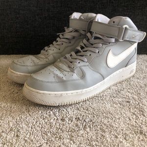 Nike Air Force 1 Mid Wolf Grey Size 12 Mens Basketball Athletic Shoes Used